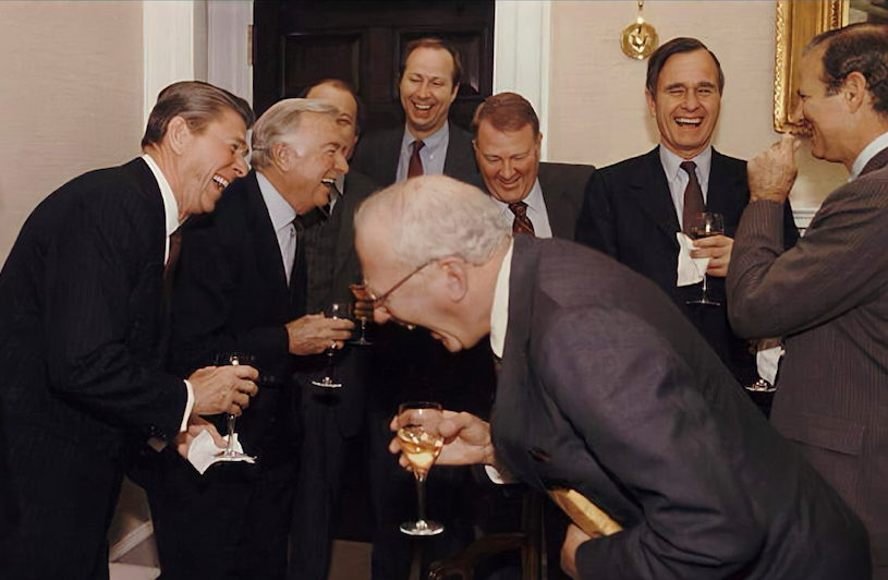 hommes costumes fou rire riches Meme Template